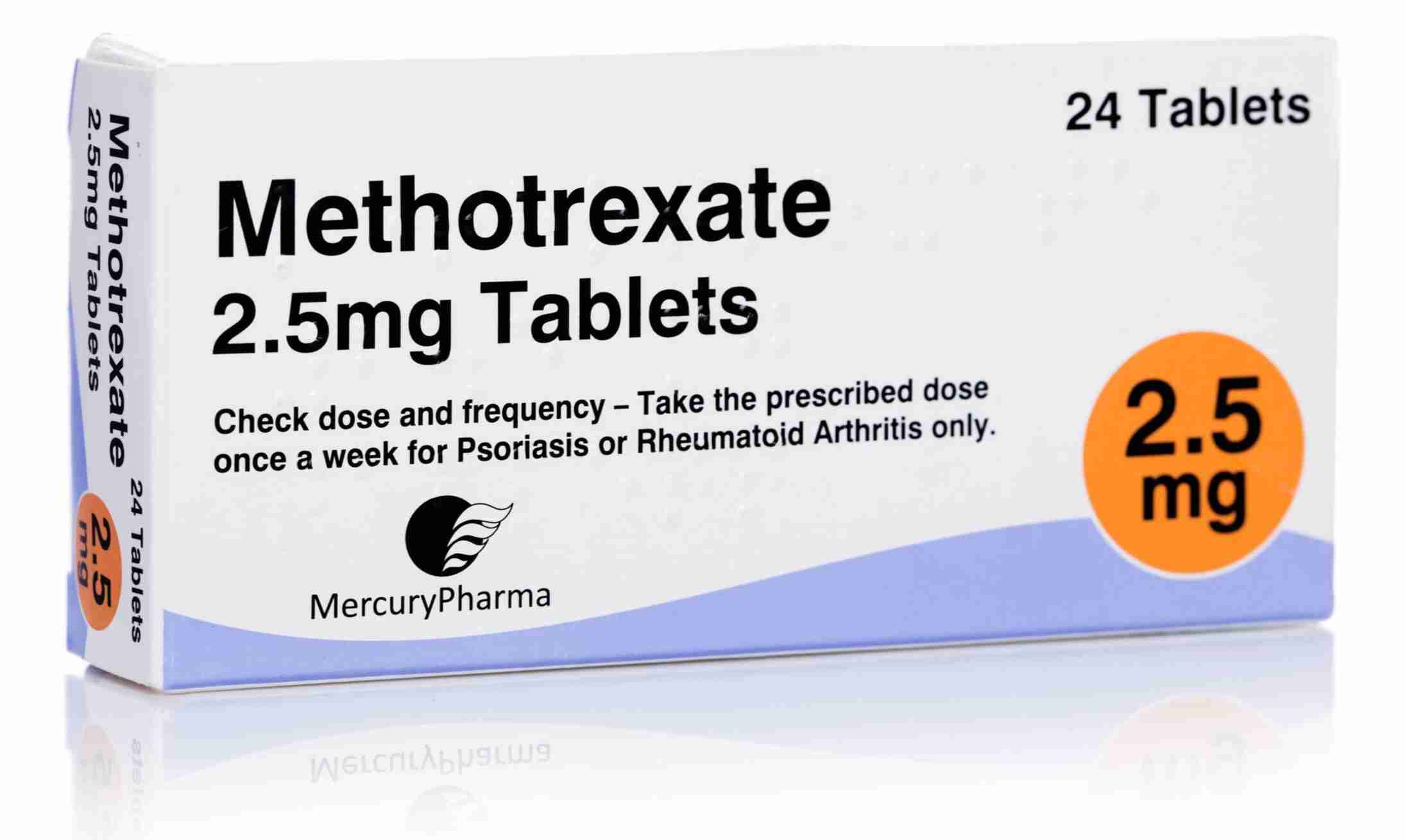 خرید Methotrexate با بهترین قیمت از داروکده. داروی تخصصی برای درمان انواع سرطان، آرتریت روماتوئید، پسوریازیس و بیماری‌های خودایمنی. ارسال سریع، مشاوره تخصصی و تأمین از منابع معتبر جهانی.